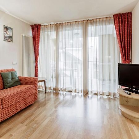 Apartments Petlin 오르띠세이 외부 사진