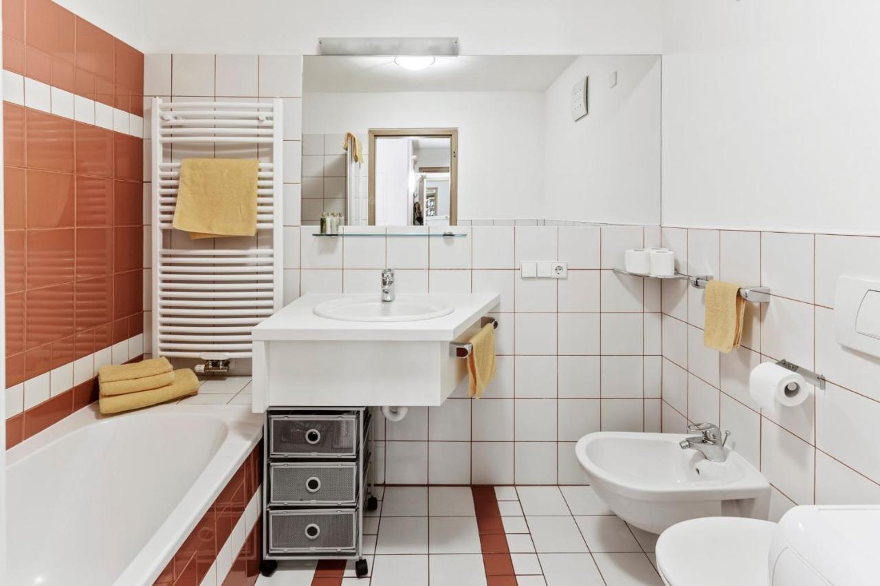 Apartments Petlin 오르띠세이 외부 사진