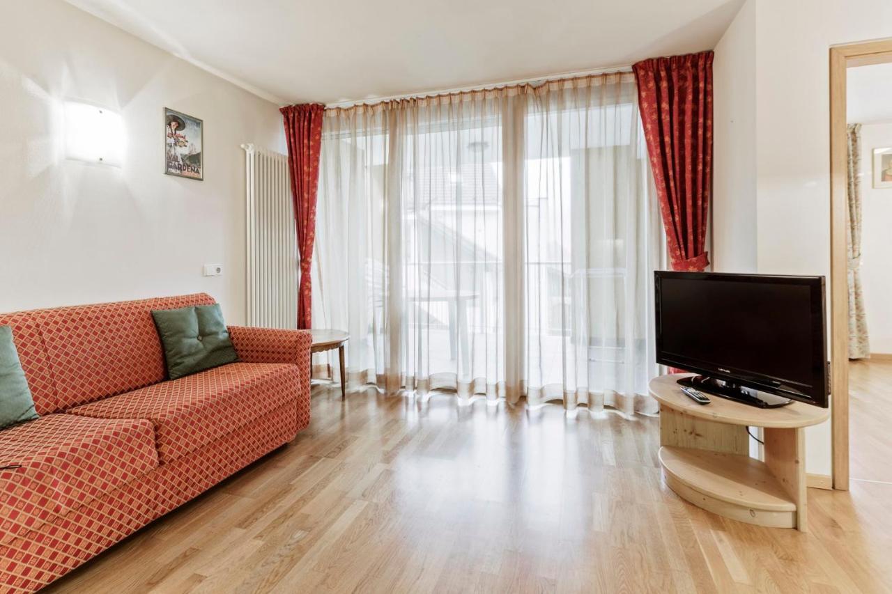 Apartments Petlin 오르띠세이 외부 사진