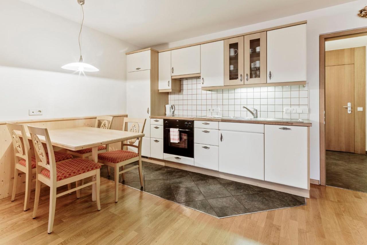Apartments Petlin 오르띠세이 외부 사진