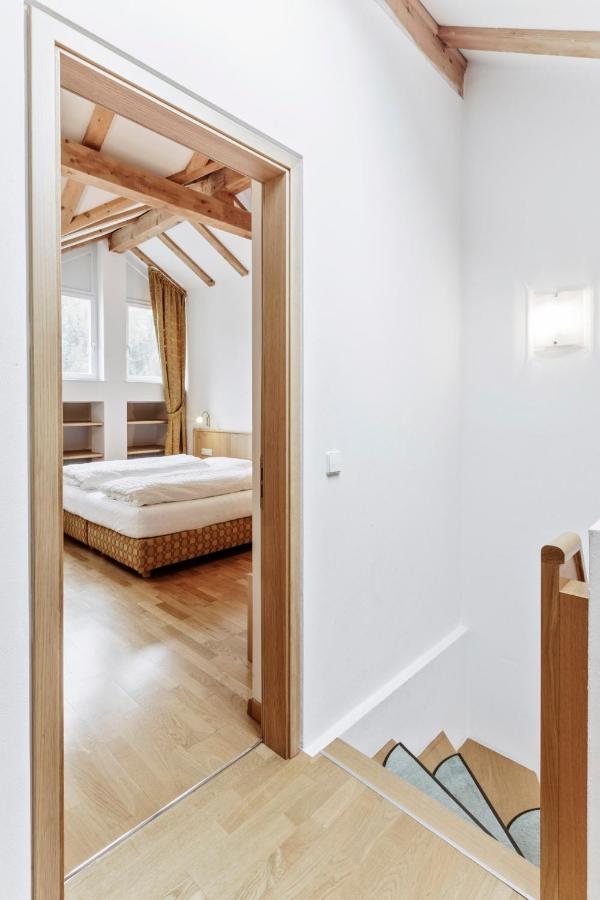 Apartments Petlin 오르띠세이 외부 사진