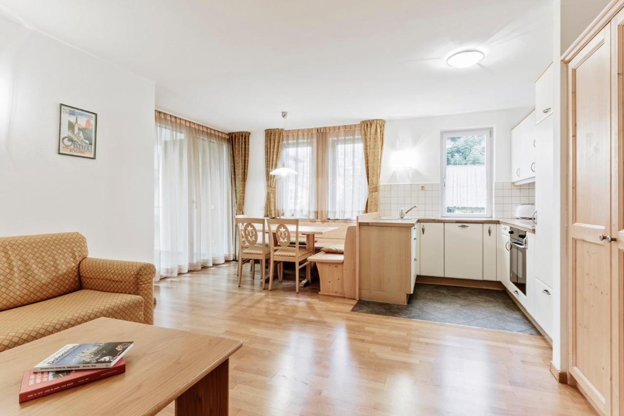Apartments Petlin 오르띠세이 외부 사진